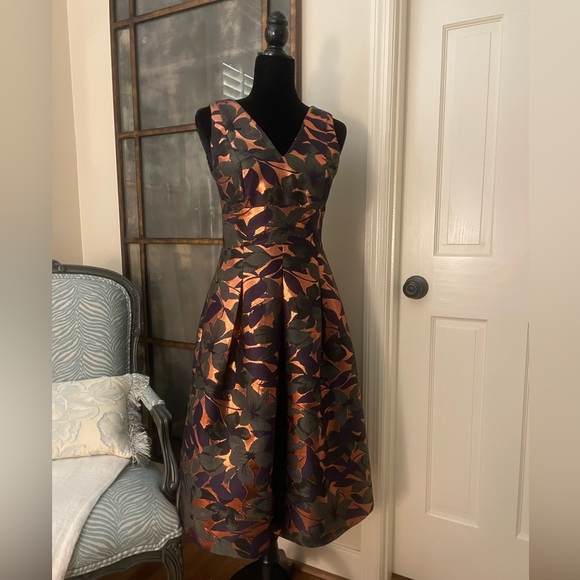 CARLISLE COCKTAIL/SPECIAL OCCASION DRESS - Picture 2 of 9